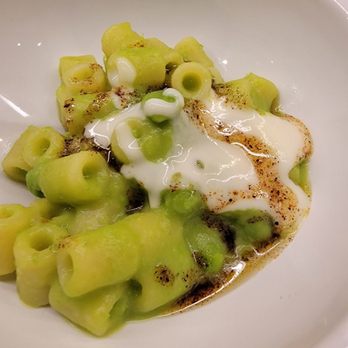 Di Martino Sea Front - Pasta with creamy peas.. Not too bad. - Italian Near Me - Naples, NA