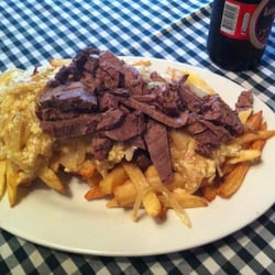 Chorrillana, Restaurant Valle de Oro