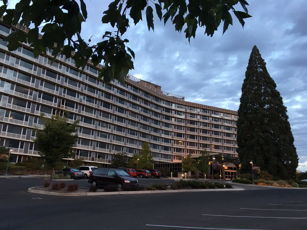 Rogue Valley Manor Retirement Homes 1200 Mira Mar Ave, Medford, OR