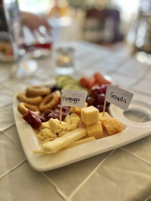 The Apothecary Bar at Maxwell by null