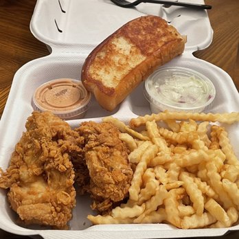 Raising Cane's Chicken Fingers - My Meh Lunch today especially the fries and lemonade. - Fast Food Near Me - Clovis, California