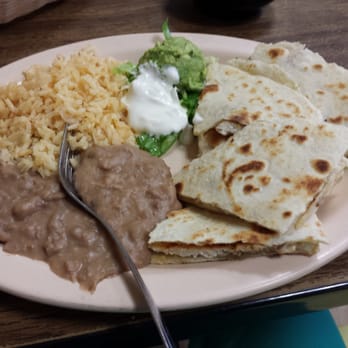 Don Peppes - Chicken quesadilla - Mexican Near Me - Dallas, Texas