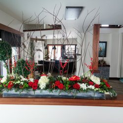 Bern's Flowers & Gifts