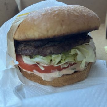 In-N-Out Burger - Fast Food Near Me - Fresno, California In-N-Out Burger - Fast Food Near Me - Fresno, California