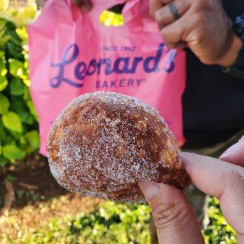 Leonard's Bakery - Bakeries Near Me - Waipahu, Hawaii Leonard's Bakery - Bakeries Near Me - Waipahu, Hawaii