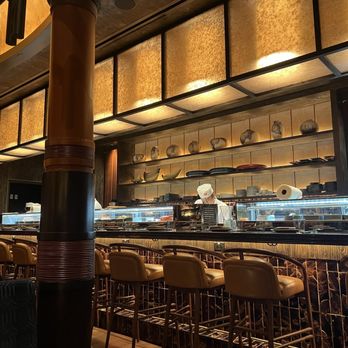 Karma Asian Fusion - Sushi Bars Near Me - Wellesley, Massachusetts Karma Asian Fusion - Sushi Bars Near Me - Wellesley, Massachusetts