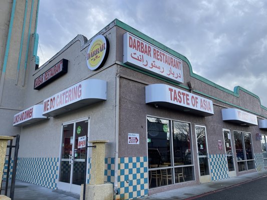 Darbar Halal Restaurant by null