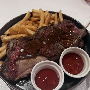 Lady Elaine - Steak with fries - Mediterranean Near Me - Honolulu, Hawaii Lady Elaine - Steak with fries - Mediterranean Near Me - Honolulu, Hawaii
