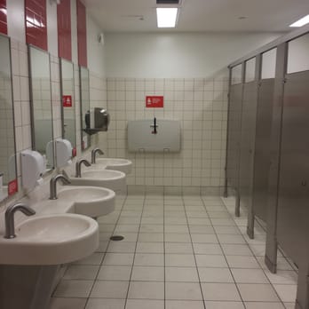 Target - Clean women's bathroom! - Department Stores Near Me - San Jose, California Target - Clean women's bathroom! - Department Stores Near Me - San Jose, California