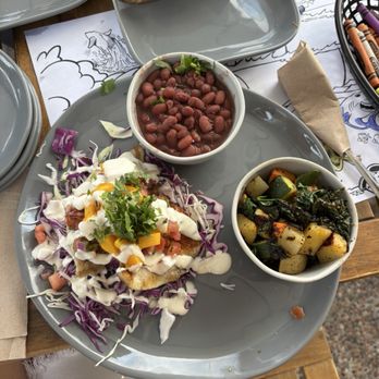 Haggo's Organic Taco - Nautilus plate and OG Nachos with beef - Tacos Near Me - Encinitas, California Haggo's Organic Taco - Nautilus plate and OG Nachos with beef - Tacos Near Me - Encinitas, California