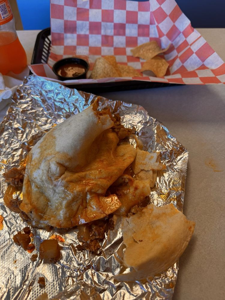 Food from Champion Burritos To Go