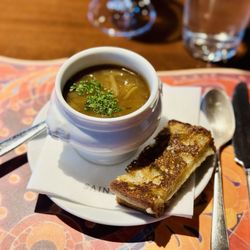 Chez Muffy - Onion soup and grilled cheese at brunch