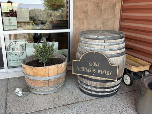 Kiona Vineyards and Winery by null