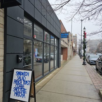 Blue Kale Cafe & Lounge - Outside - Cafes Near Me - Skokie, Illinois