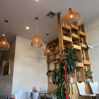 Lotus & Light - Vietnamese Near Me - Burbank, California Lotus & Light - Vietnamese Near Me - Burbank, California