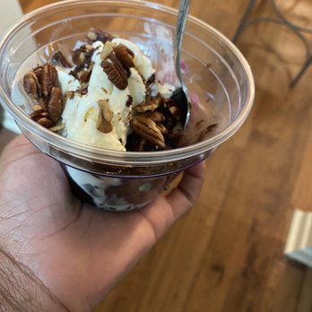 Andy's Frozen Custard - Stolen Brownie Sundae - Ice Cream & Frozen Yogurt Near Me - High Point, North Carolina