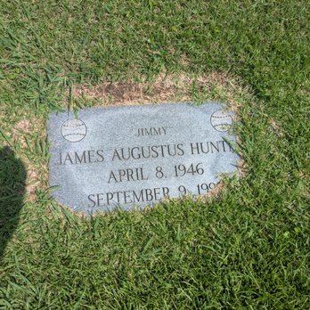 Cedarwood Cemetery - James "Catfish" Hunter at Cedarwood Cemetery, Hertford - Funeral Services & Cemeteries Near Me - Hertford, North Carolina Cedarwood Cemetery - James "Catfish" Hunter at Cedarwood Cemetery, Hertford - Funeral Services & Cemeteries Near Me - Hertford, North Carolina