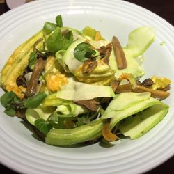 Isak x Café Marché - My chanterelles and courgette (carpaccio) and courgette flowers