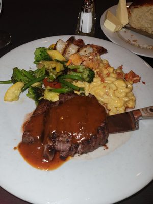 Dakotas Steaks - Seafood - Chops by null