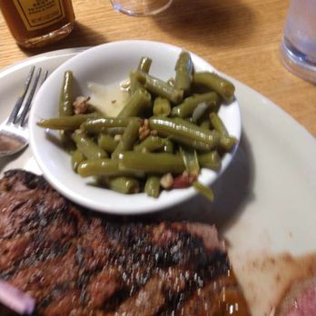 Cattleman's Roadhouse - green beans as side to the Sheriff Steak medium rare I ordered - Steakhouses Near Me - Shepherdsville, Kentucky