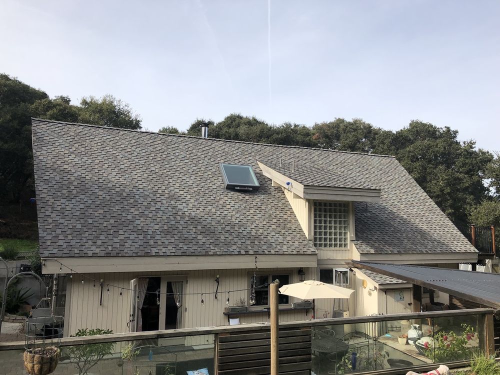 Slide of Moreno Roofing Construction & Solar