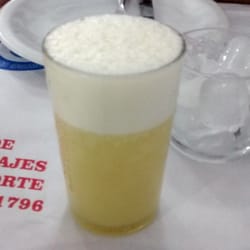 Rancho Verde - Suco de abacaxi. Cheio de espuma...