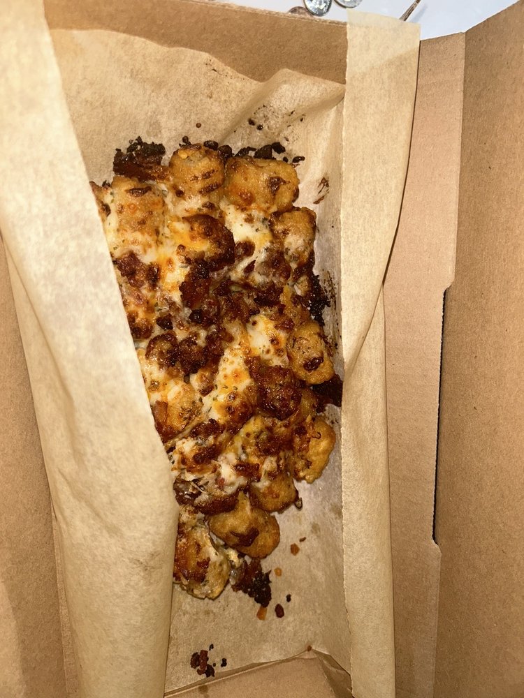 DOMINO’S PIZZA Updated October 2024 33 Photos & 73 Reviews 8522