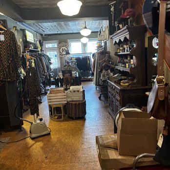 Doubledutch Boutique - Women's Clothing Near Me - Baltimore, Maryland
