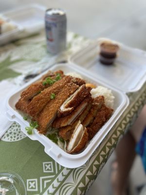 Aunty Maile's Hawaiian Restaurant by null