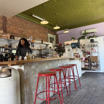Early Yves - Cafes Near Me - Brooklyn, New York Early Yves - Cafes Near Me - Brooklyn, New York