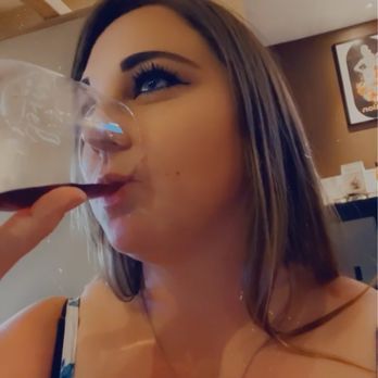 Thief & Barrel - I'm yummmm - Wine Tasting Room Near Me - Lancaster, California