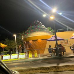 Twistee Treat