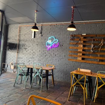Butler's Smokehouse - Entry - Burgers Near Me - Dandenong, VIC Butler's Smokehouse - Entry - Burgers Near Me - Dandenong, VIC