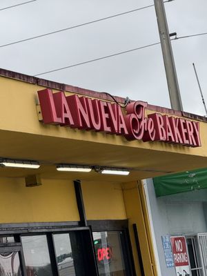 La Nueva Fe Bakery by null