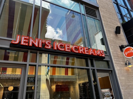 Jeni's Splendid Ice Creams by null