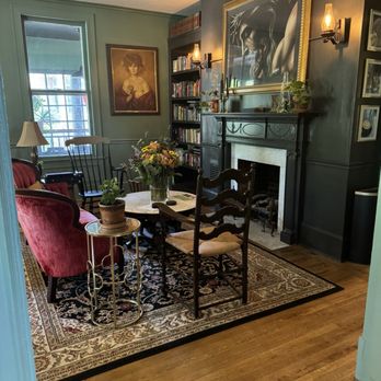 Earth Tones Cafe - Cafes Near Me - Denton, Maryland