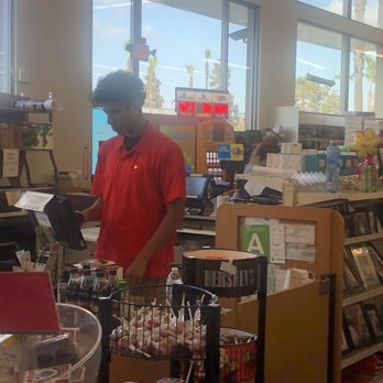 CVS Pharmacy - Watch out for this guy he will overcharge you and makes mistakes on purpose it's obvious. - Drugstores Near Me - MARINA DEL REY, California