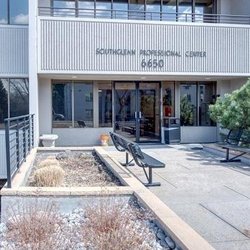Michael J Franquemont, DDS - Outside of franquemont dds office