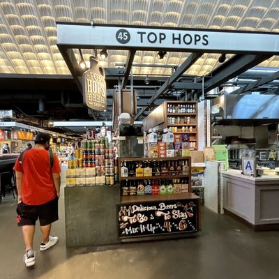Top Hops Beer Shop by null
