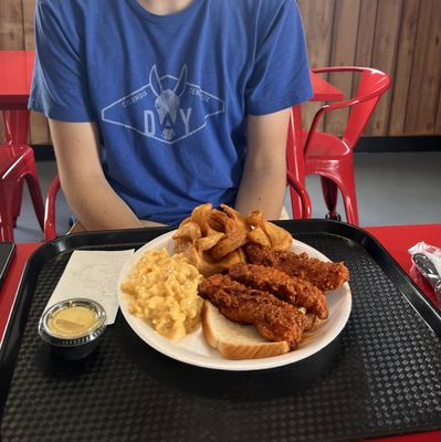 Fowl Play Hot Chicken by null