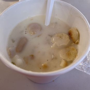 Stowe's Seafood - Hot Chowder - Seafood Near Me - West Haven, Connecticut Stowe's Seafood - Hot Chowder - Seafood Near Me - West Haven, Connecticut