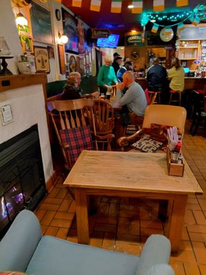 Fiddler's Hearth by null