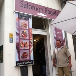 Salomon Bagel - The outside