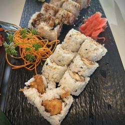 Tampa roll and eel roll