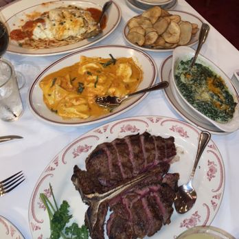 Erie Cafe - Steakhouses Near Me - Chicago, Illinois