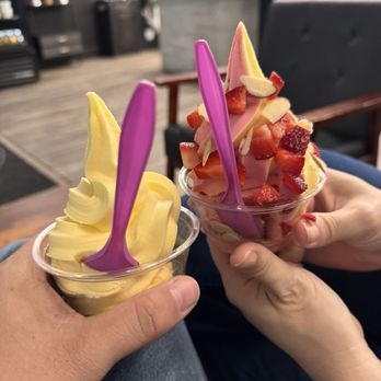 Cinnaholic - Bakeries Near Me - Visalia, California