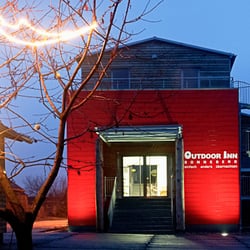 outdoor inn - Haupteingang