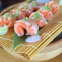 Salmon Toro