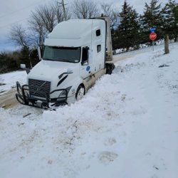 Miami Tow & Recovery - Almost made it.