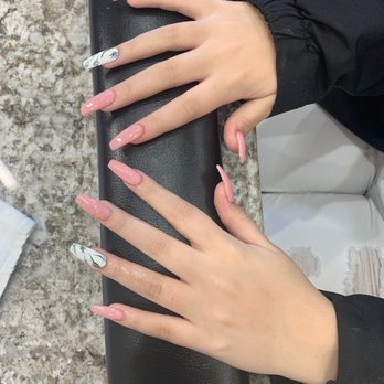 Luxury Nails Spa - Queen did an amazing job on my daughters nails. Staff is friendly. Clean new establishment. - Nail Salons Near Me - Rancho Cucamonga, California